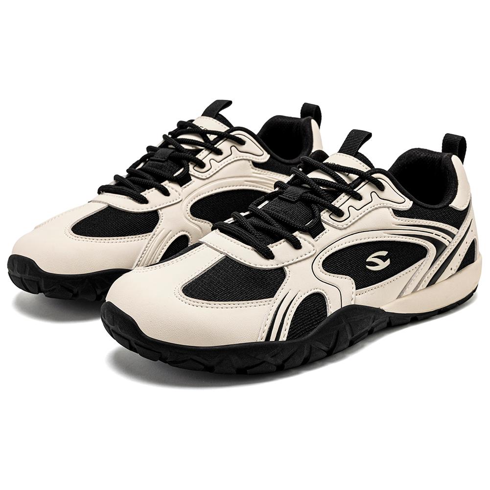 wide toe shoes man