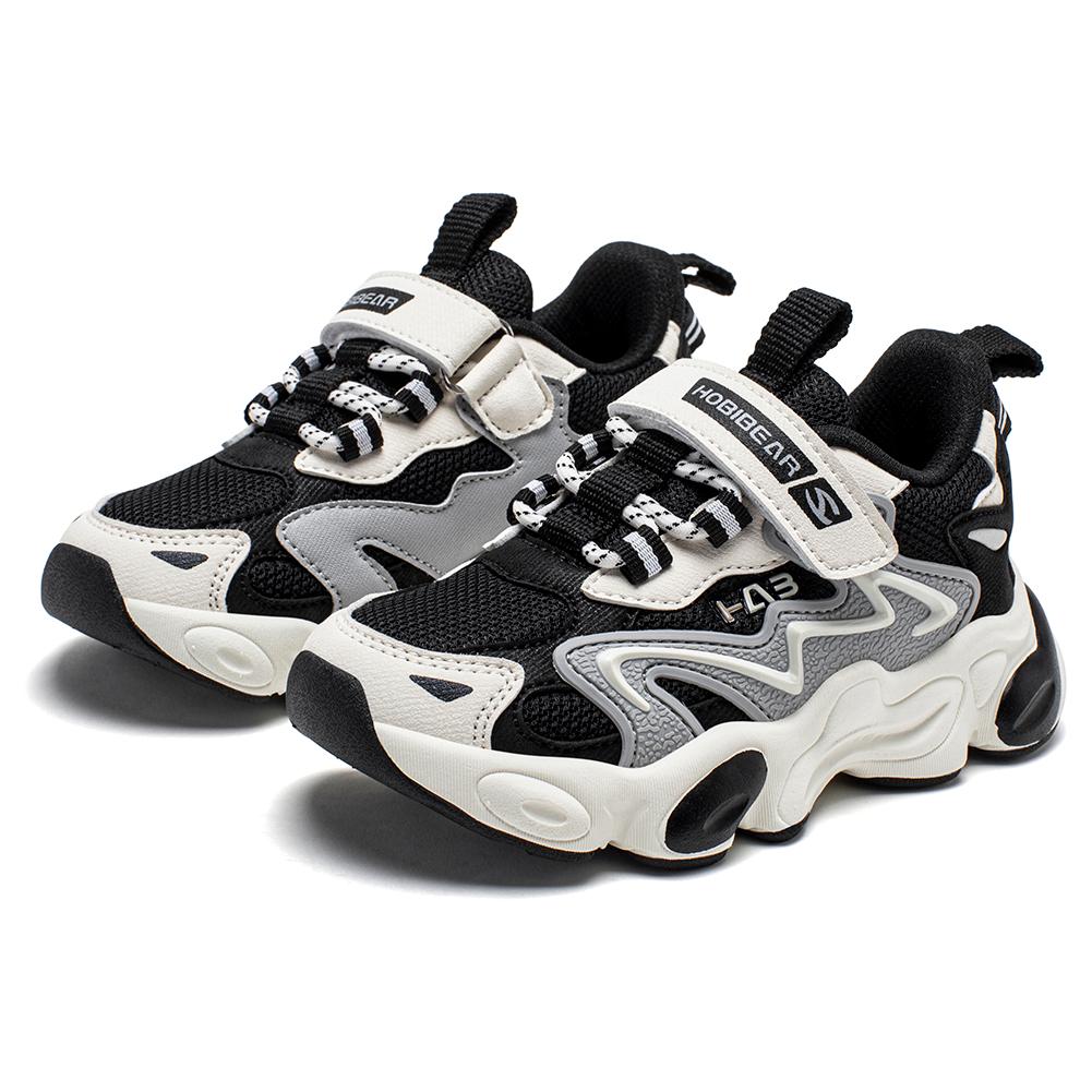 Wide-toe shoes children