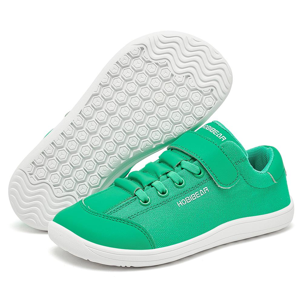 Wide-toe shoes children